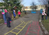 HRY NA ŠKOLNÍ ZAHRADĚ (11).jpg