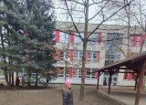 HRY NA ŠKOLNÍ ZAHRADĚ (8).jpg
