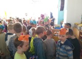 MASOPUSTNÍ PRŮVOD DO MŠ (28).jpg