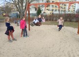 ŠKOLKOVÉ HŘÍŠTĚ - POZNÁVAČKA JARNÍCH KVĚTIN (10).jpg