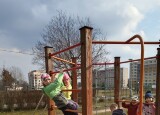ŠKOLKOVÉ HŘÍŠTĚ - POZNÁVAČKA JARNÍCH KVĚTIN (8).jpg