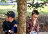 SVAČINA NA ŠKOLNÍ ZAHRADĚ (7).jpg