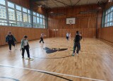 POHYBOVÉ HRY V TĚLOCVIČNĚ (76).jpg
