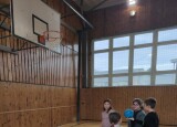 POHYBOVÉ HRY V TĚLOCVIČNĚ (24).jpg