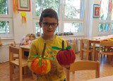 jJABLKA A DÝNĚ Z TOALETNÍHO PAPÍRU (6).jpg