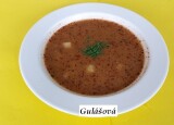Gulášová polévka.jpg