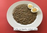 Čočka na kyselo, vařené vejce.jpeg